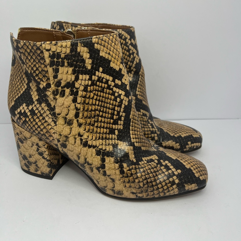 Franco Sarto Trudy Faux Snakeskin Bootie Size 7.5 3in Block Heel Boots